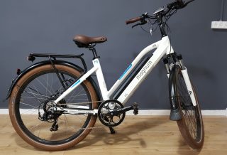 אופניים חשמליים מבית מגנום